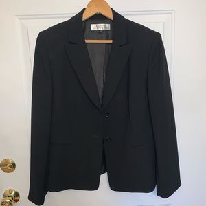 Tahari Arthur S. Levine Black Blazer